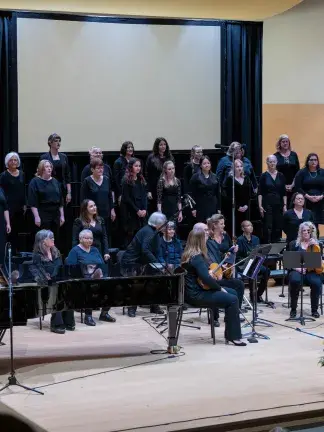 St. Louis Women's Chorus